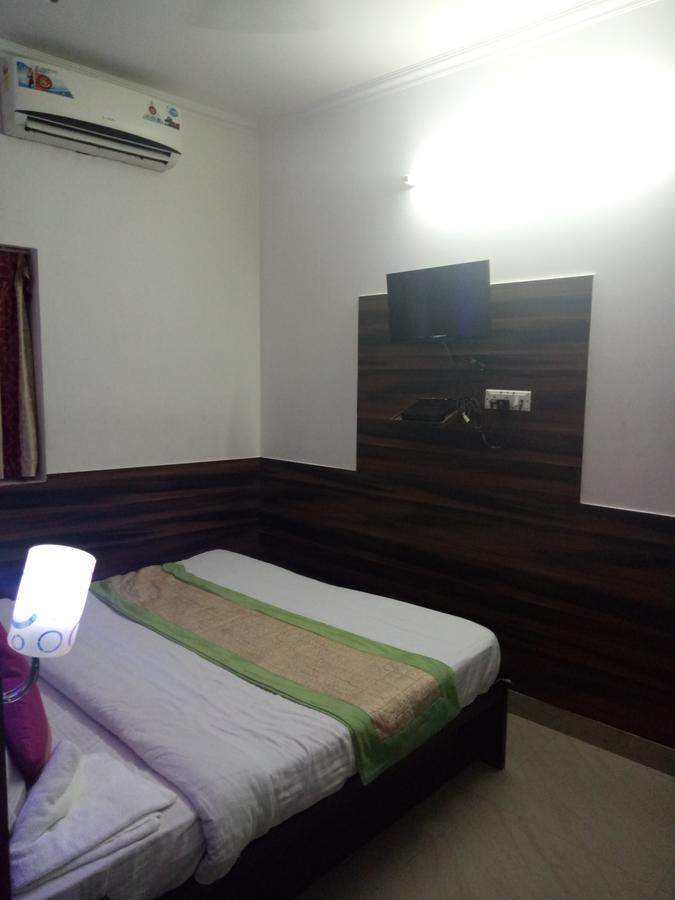 Hotel Perfect Palace 新德里 外观 照片