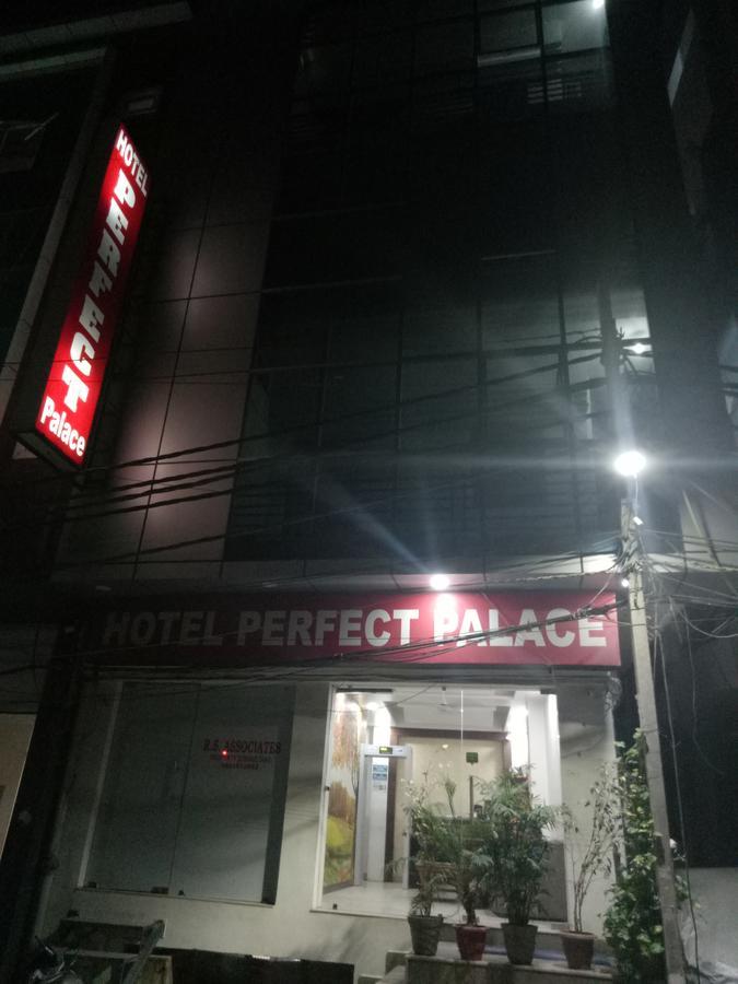 Hotel Perfect Palace 新德里 外观 照片