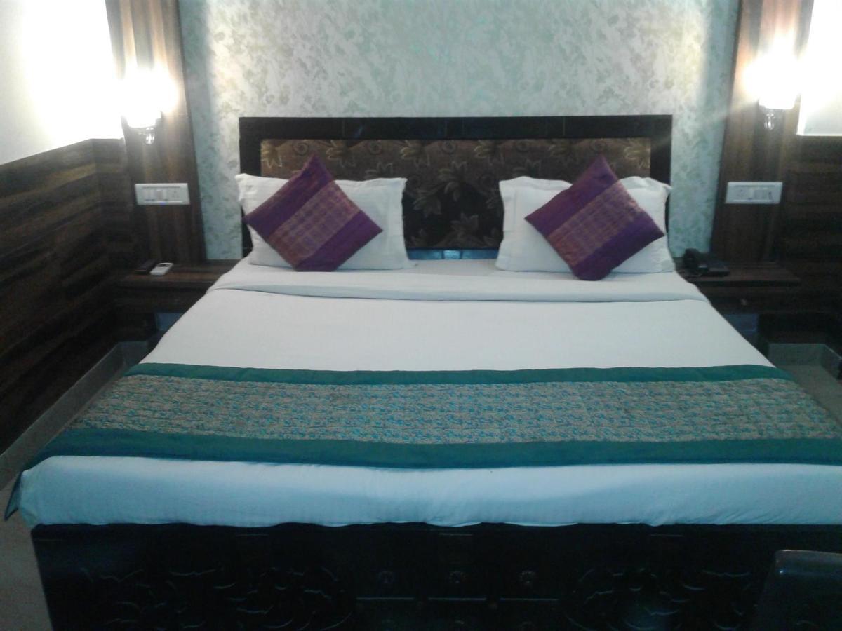 Hotel Perfect Palace 新德里 外观 照片