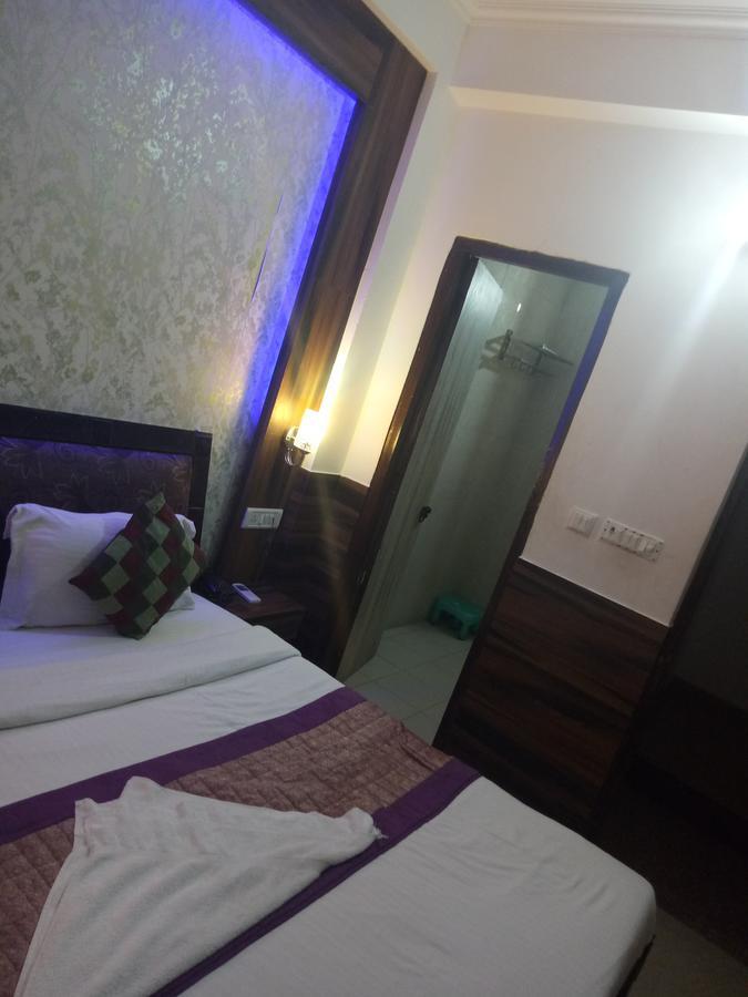 Hotel Perfect Palace 新德里 外观 照片