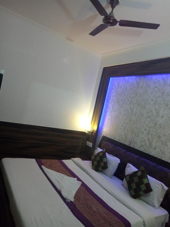 Hotel Perfect Palace 新德里 外观 照片