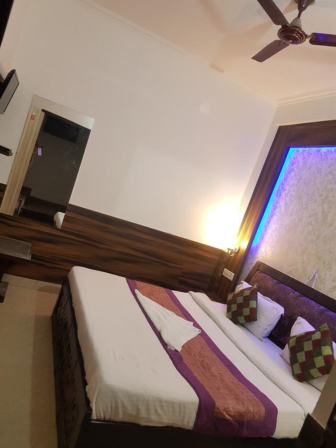 Hotel Perfect Palace 新德里 外观 照片