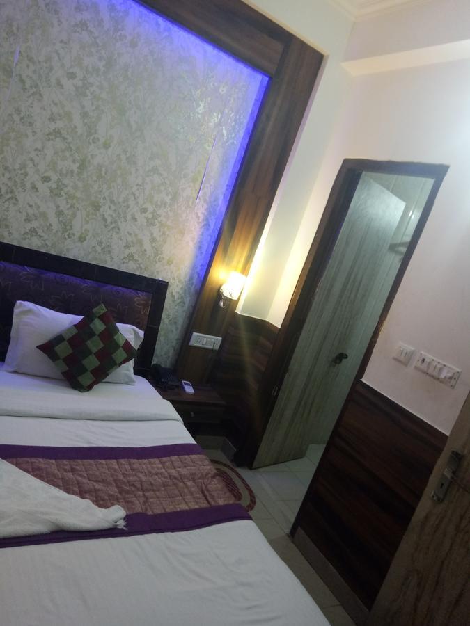 Hotel Perfect Palace 新德里 外观 照片