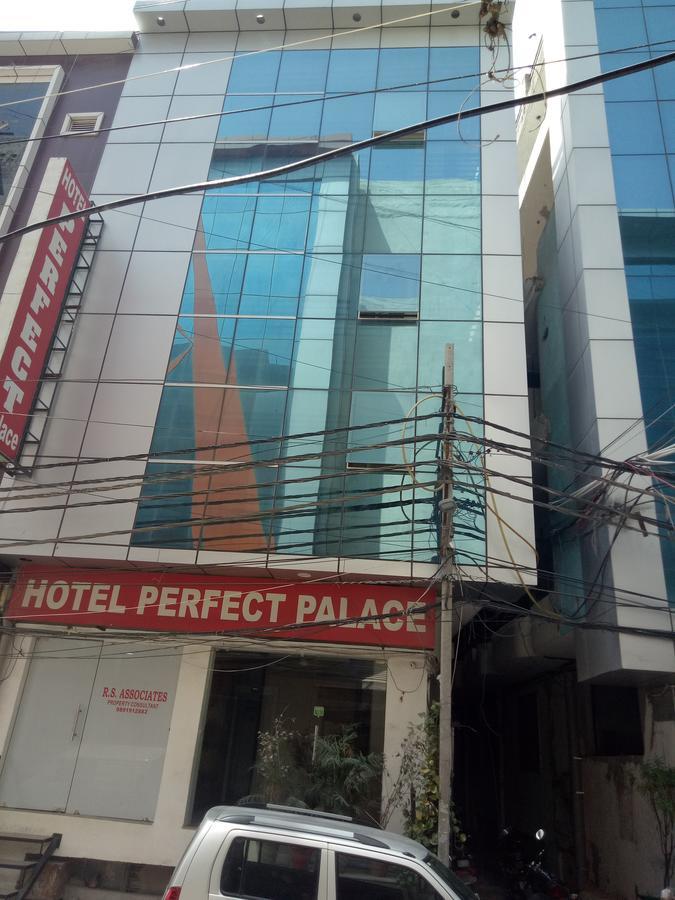 Hotel Perfect Palace 新德里 外观 照片