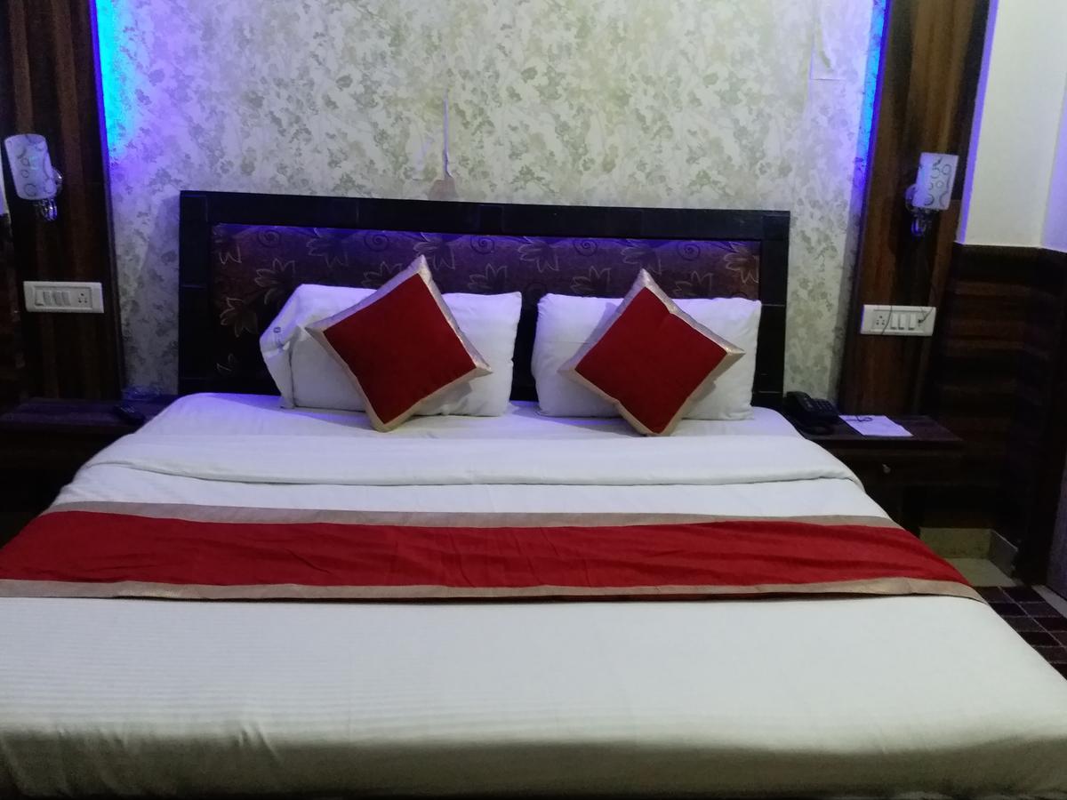 Hotel Perfect Palace 新德里 外观 照片